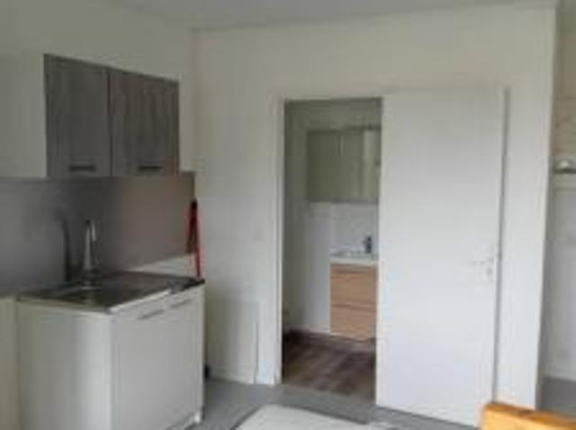 location appartement villejuif 1 pièce 17 m2 val de marne 94800 825 € / mois