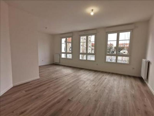 location appartement villiers sur marne 2 pièces 47 m2 val de marne 94350 885 € / mois