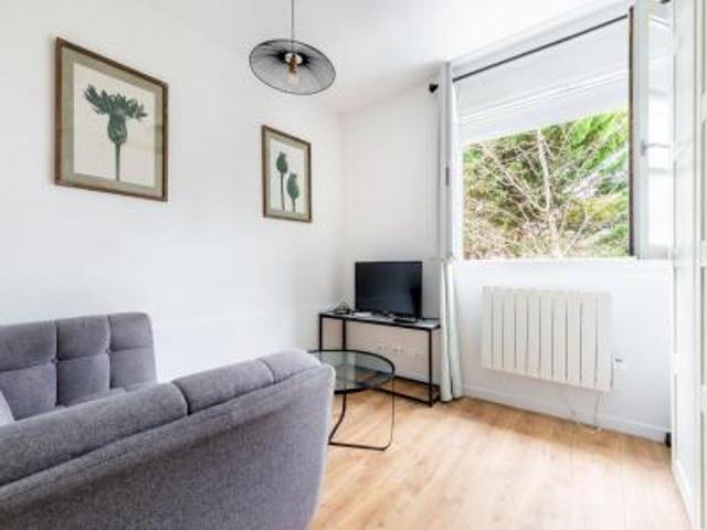 location appartement vitry sur seine 1 pièce 25 m2 val de marne 94400 890 € / mois