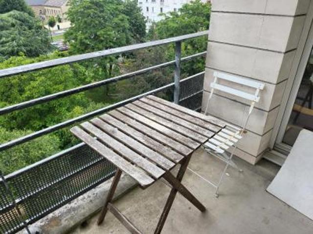 location appartement vitry sur seine 2 pièces 45 m2 val de marne 94400 1500 € / mois