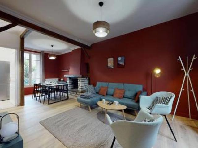 location appartement vitry sur seine 7 pièces 118 m2 val de marne 94400 697 € / mois