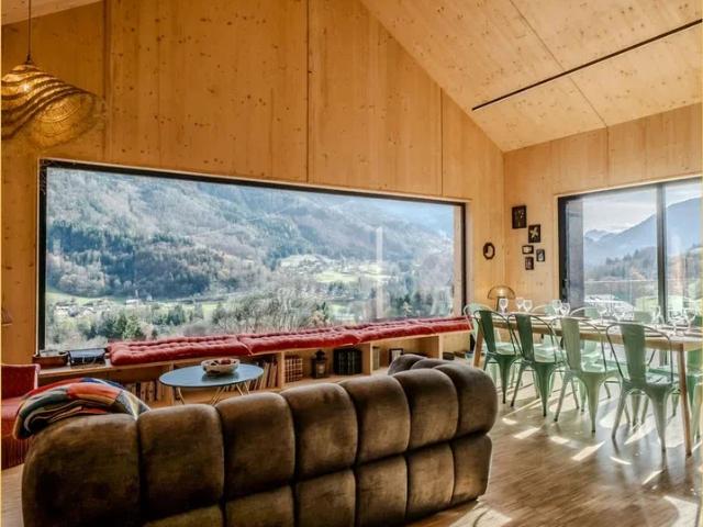 Location Appartement Voie à Manon, La Baume