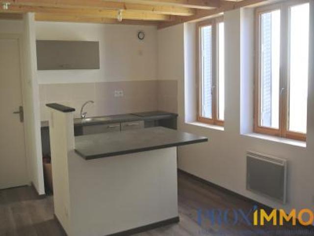 location appartement voiron voiron 1 pièce 20 m2 isere 38500 380 € / mois