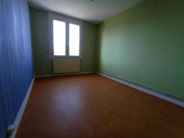 location appartement vouziers 4 pièces 73 m2 ardennes 08400 448 € / mois