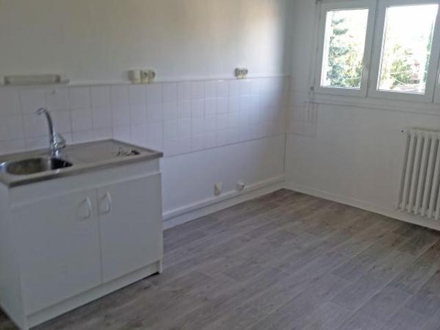 Location Appartement à MONTALIEU VERCIEU