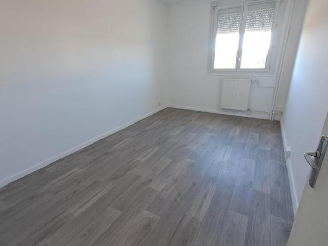 Location Appartement à MORESTEL
