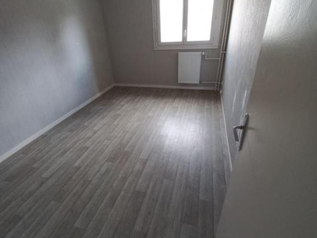Location Appartement à MORESTEL