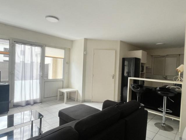Location appartement à ORTHEZ 64300