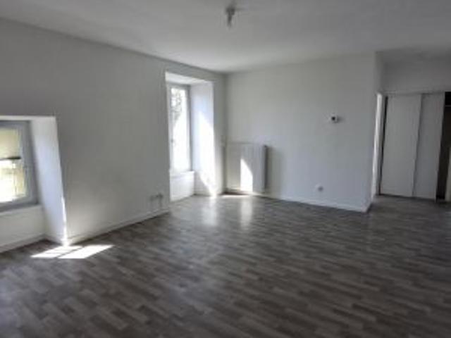 Location Appartement à BEAUREPAIRE