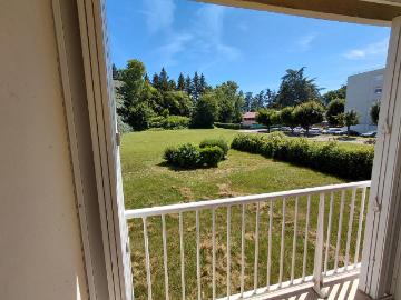 Location Appartement à BEAUREPAIRE