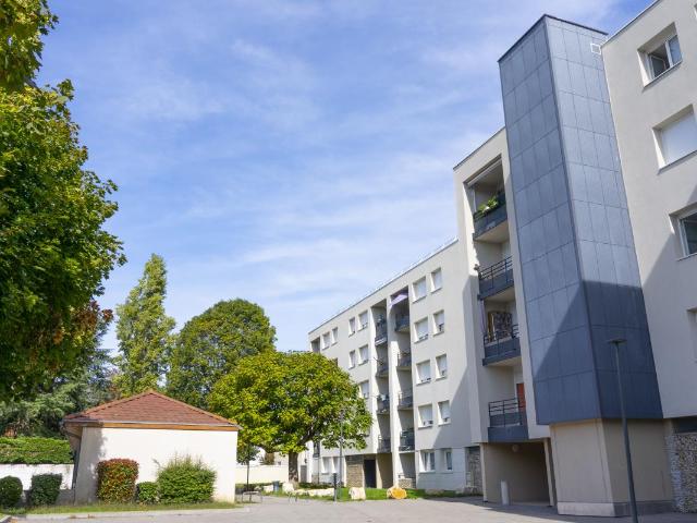 Location Appartement à BEAUREPAIRE