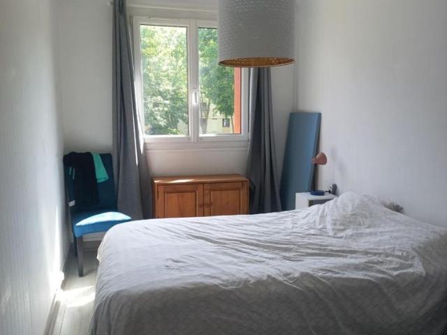 LOCATION APPARTEMENT DE 3 PIECES A CHANTILLY QUARTIER DU COQ CHANTANT