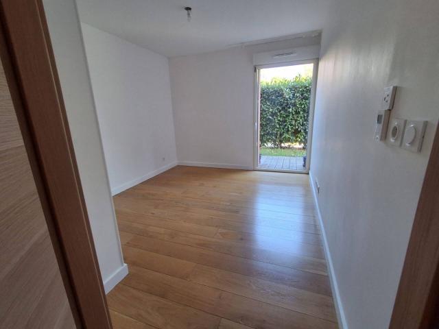 location appartement à divonne les bains 01220 2 640 €