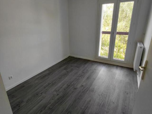 Location Appartement à DOMENE