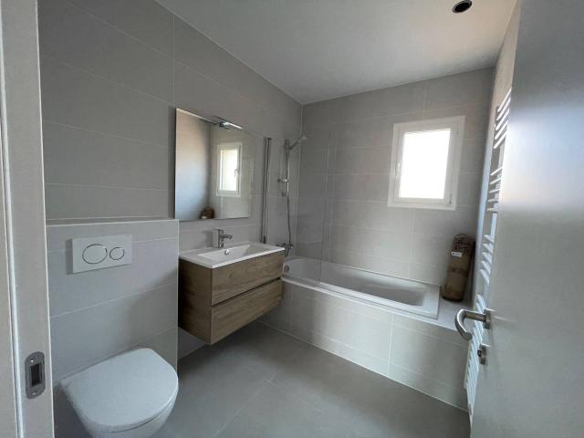 location appartement à échenevex 01170 2 450 €