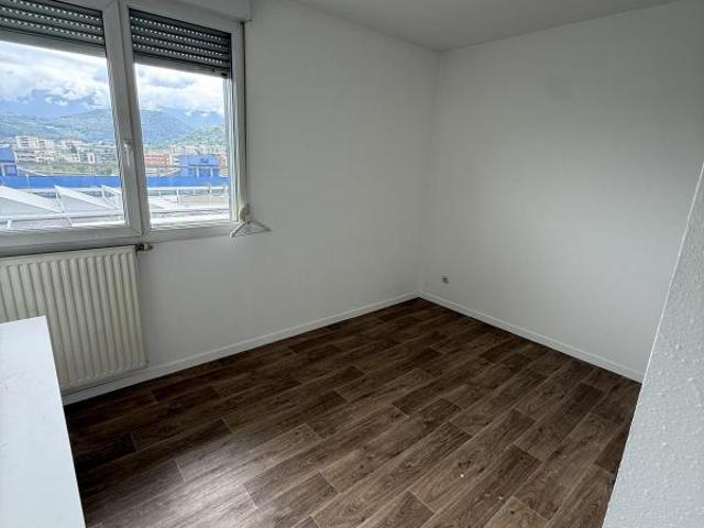 Location Appartement à ECHIROLLES