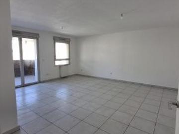 Location Appartement à FONTAINE