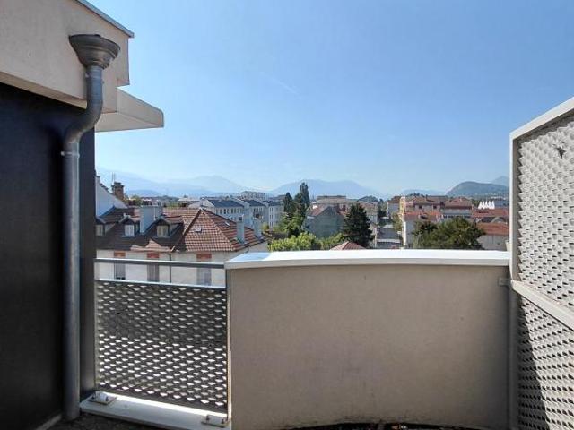 Location Appartement à FONTAINE