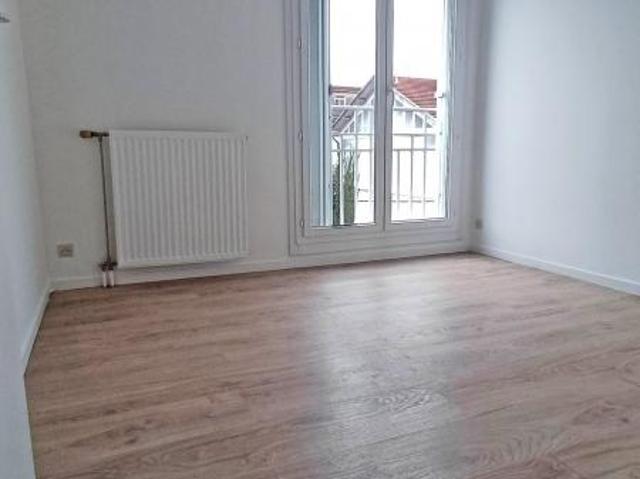 Location Appartement à FONTAINE