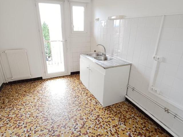 Location Appartement à LA COTE ST ANDRE
