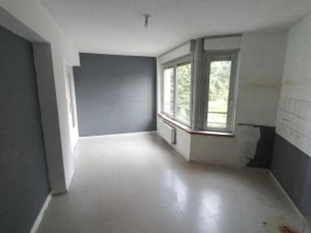 Location Appartement à LA TOUR DU PIN