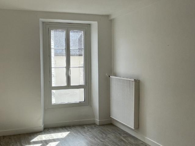 Location appartement à LANNEMEZAN 65300