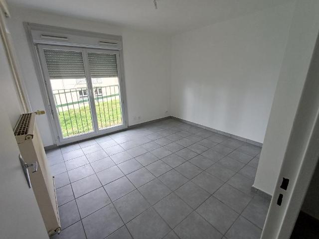 Location Appartement à LE PEAGE DE ROUSSILLON