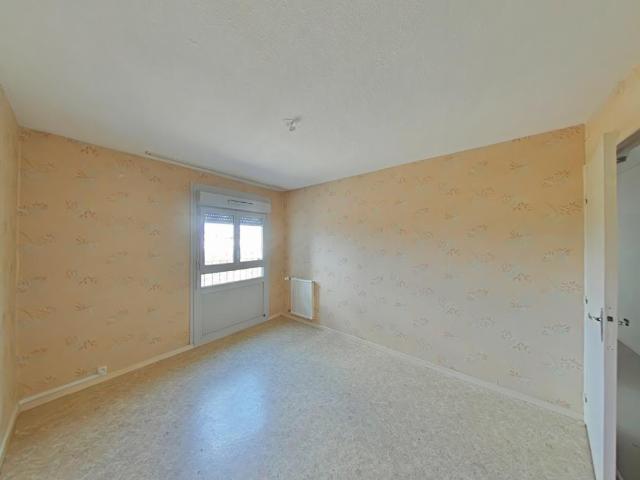 Location Appartement à LE PEAGE DE ROUSSILLON