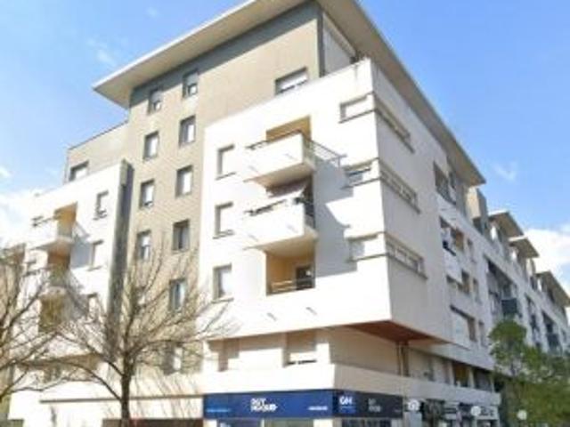 Location Appartement à LE PONT DE CLAIX