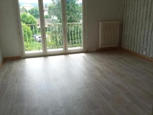Location Appartement à LE PONT DE BEAUVOISIN