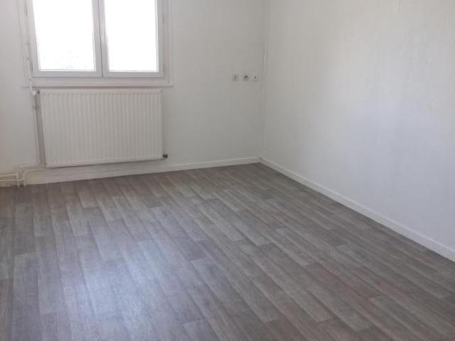 Location Appartement à LE PONT DE BEAUVOISIN