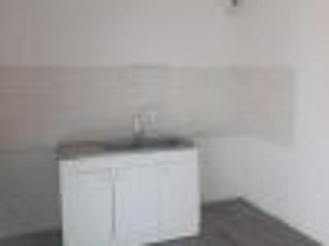 Location Appartement à LES AVENIERES VEYRINS THUELLIN