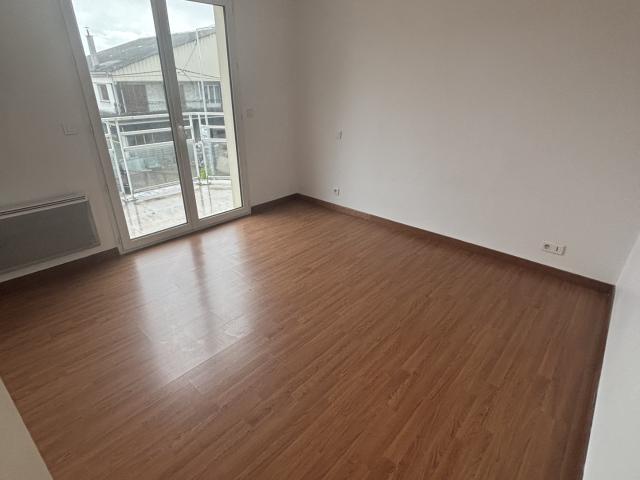 Location Appartement à louer à Ste Geneviève des Bois avec FLOR'IMMO | Flor'immo