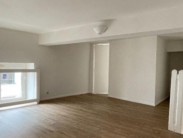 Location appartement à PAU 64000