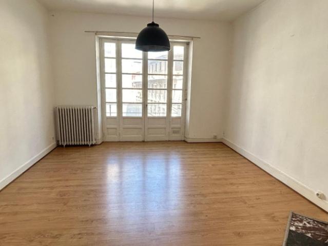 Location appartement à PAU 64000