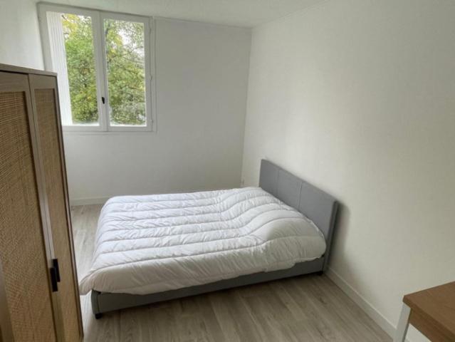 Location appartement à PAU 64000