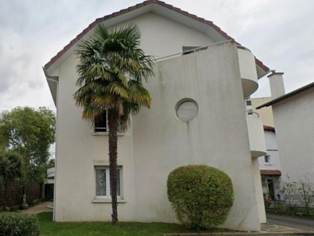 Location appartement à PAU 64000