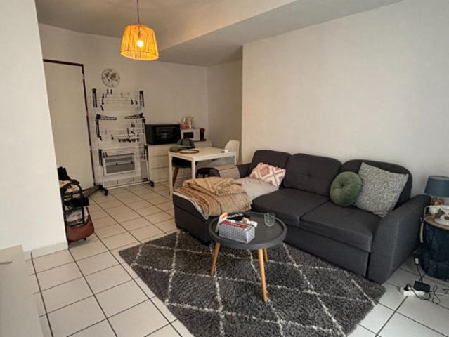 Location appartement à PAU 64000