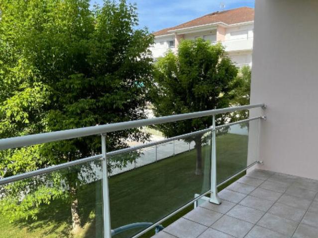 Location appartement à PAU 64000