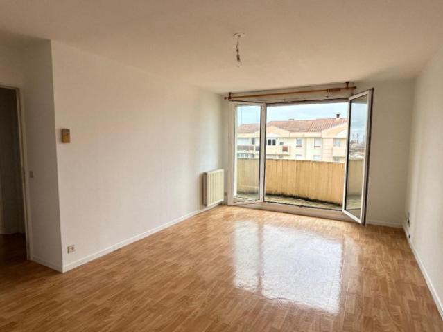 Location appartement à PAU 64000