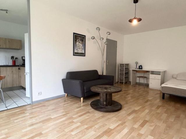 Location appartement à PAU 64000