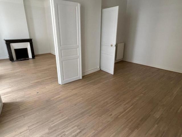 Location appartement à PAU 64000