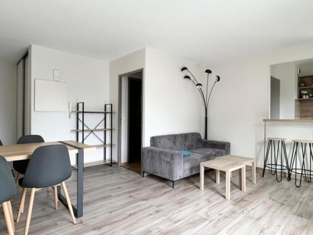Location appartement à PAU 64000