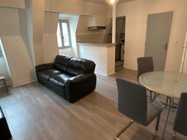 Location appartement à PAU 64000