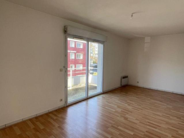 Location appartement à PAU 64000