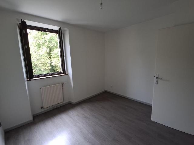 Location Appartement à PONT EN ROYANS