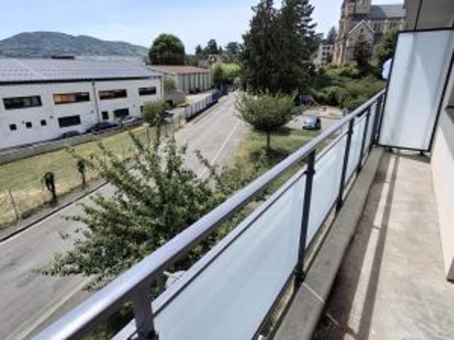 Location Appartement à RIVES