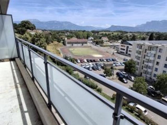 Location Appartement à RIVES