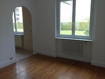 Location Appartement à ROUSSILLON