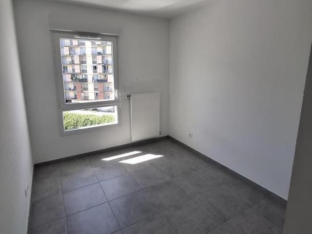 Location Appartement à ST MARTIN LE VINOUX